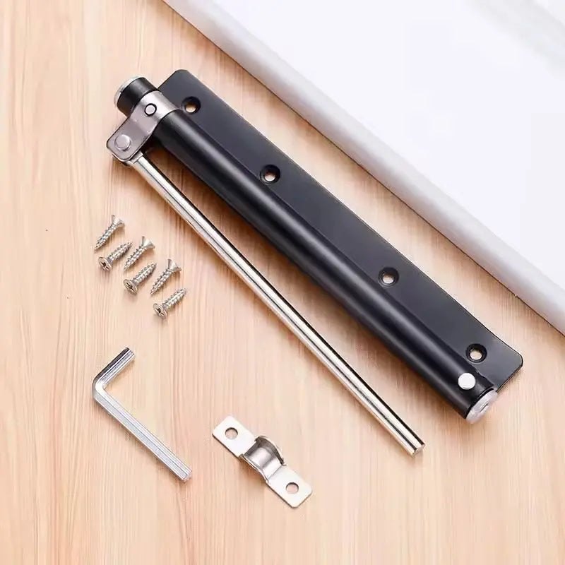 Ferme-porte automatique en acier inoxydable fixé sur une porte