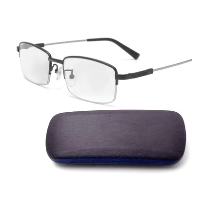 Lunettes progressives multifocales à monture noire, vue de face