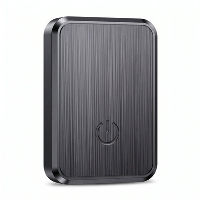 Mini traceur GPS noir pour enfant, de la taille d'une pièce, avec câble de charge