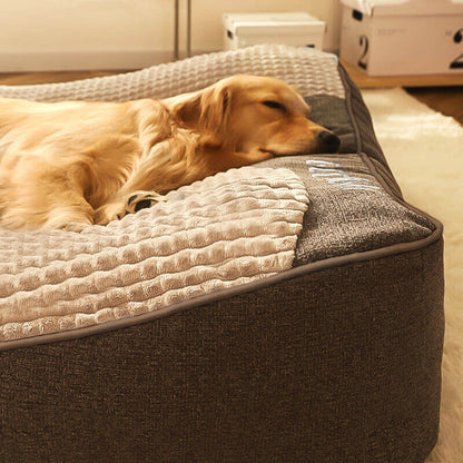 Grand lit épais et anti-rayures pour chien avec protection de la colonne vertébrale