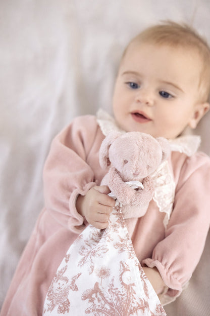 Augustin le Lapin Doudou imprimé inspiration Toile de Jouy rose