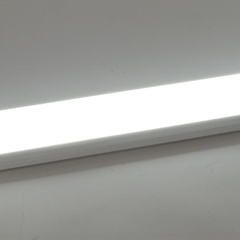 Réglette LED 150cm 48W